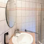 Au Coeur D'alle By Belvilla Hotel Alle