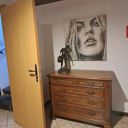 Hotel Au Coeur D'alle By Belvilla 3*