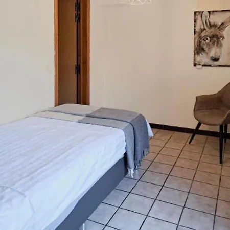 Au Coeur D'alle By Belvilla Hotel 3*